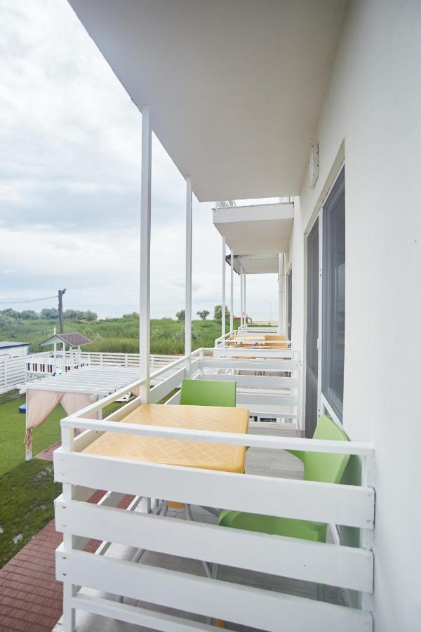 Family Hotel Happy Inn Zatoka Eksteriør bilde